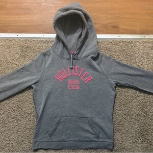 Hollister Woman’s Lg Gray Pullover Hoodie with Pink Logo Like New Condition